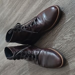 Leather Thursday heritage boots